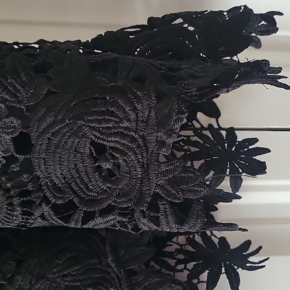 Iris XL lace top blouse - Picture 3 of 6
